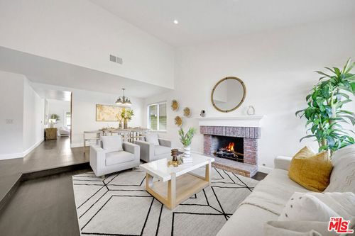 5921 Avenida Arbol, Anaheim, CA, 92807-3220 | Card Image