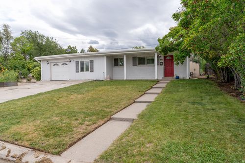10381 Zinnia Way, Sandy, UT, 84094-4457 | Card Image