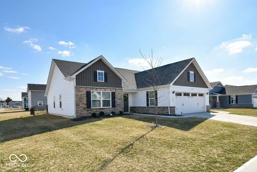 1789 River Birch Dr, Greenfield, IN, 46140-5011 | Card Image