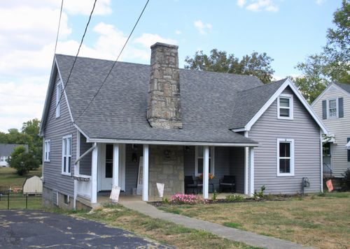 212 Battle Grove Ave, Cynthiana, KY, 41031-1711 | Card Image