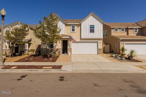 354 Autumn Path Ln, Santa Paula, CA, 93060-8018 | Card Image