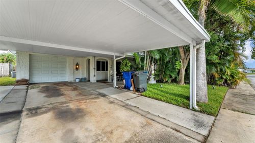 2015 Essex Dr, HOLIDAY, FL, 34691-4632 | Card Image