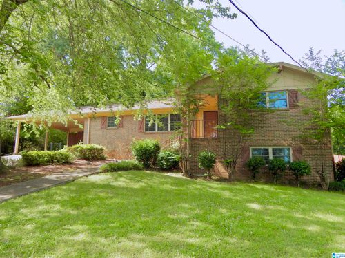 1832 Jacobs Lane, Vestavia Hills, AL, 35216 | Card Image