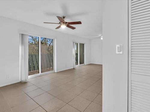 e-8911 Nw 28th Dr, Coral Springs, FL, 33065-5283 | Card Image