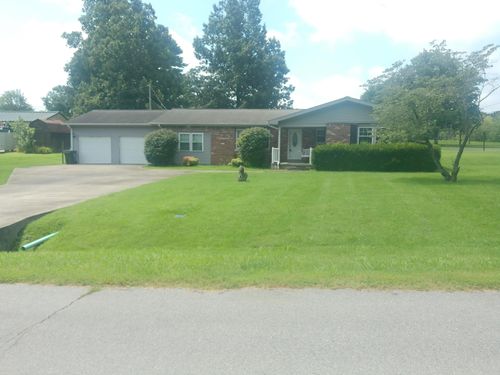 221 Maple Avenue, Calvert City, KY, 42029 | Card Image
