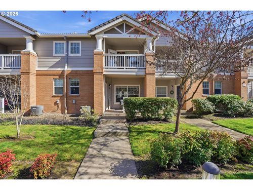 30330 Sw Rebekah St, Wilsonville, OR, 97070-6667 | Card Image