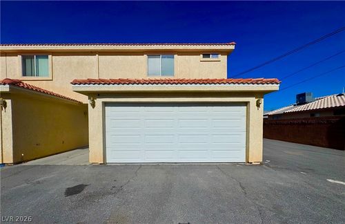 apt-5-1101 Red Butte St, Pahrump, NV, 89048-6581 | Card Image