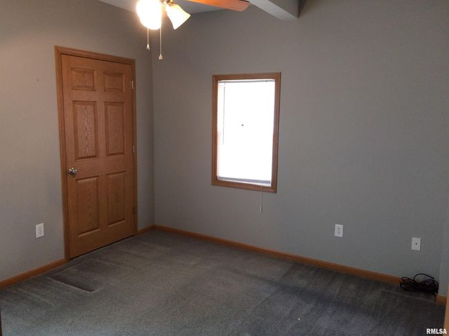 615 S Logan Ave, Home with 0 bedrooms, 0 bathrooms and 4 parking in Carbondale IL | Image 7
