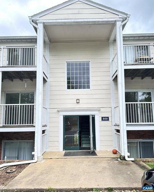 unit-3-800 Runnel Ct, CHARLOTTESVILLE, VA, 22901-2964 | Card Image