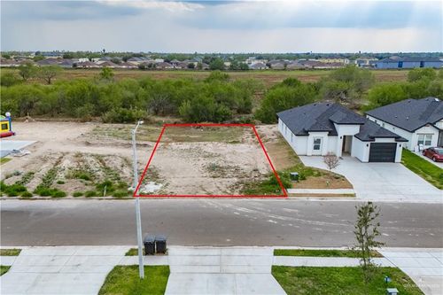 1304 W Franklin Ave, Alton, TX, 78573-1921 | Card Image