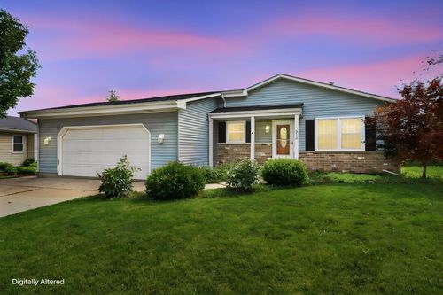 7015 61st Ave, Kenosha, WI, 53142-1429 | Card Image