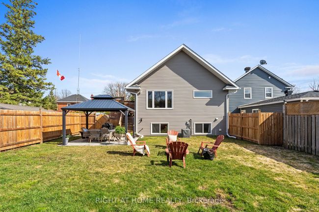 74 Vancourtland St N, House other with 3 bedrooms, 3 bathrooms and 2 parking in Arnprior ON | Image 43