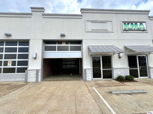 2399 Ferrand St, Monroe, LA, 71201-3202 | Card Image