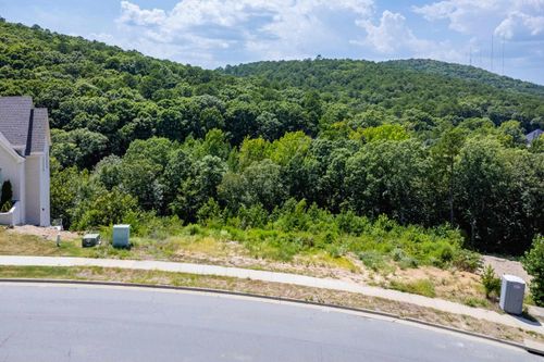 21 Falstone Dr, Little Rock, AR, 72223-8042 | Card Image