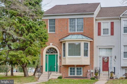 201 Saint Michaels Cir, ODENTON, MD, 21113-1073 | Card Image