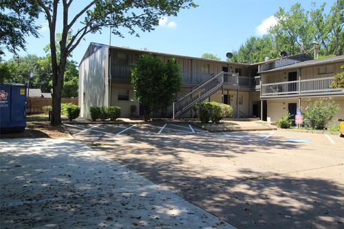 apt-109-207 W College St, Athens, TX, 75751-2450 | Card Image