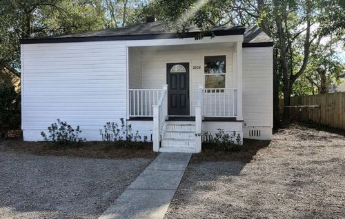 2208 Bailey Dr, North Charleston, SC, 29405-7683 | Card Image