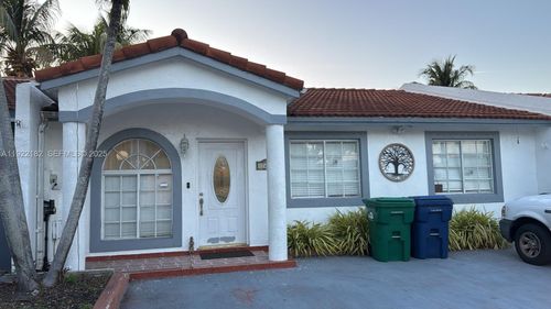 17652-17652 Nw 76th Ct, Hialeah, FL, 33015-6170 | Card Image