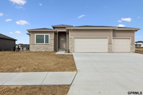 19509 Ellison Ave, Elkhorn, NE, 68022-5066 | Card Image