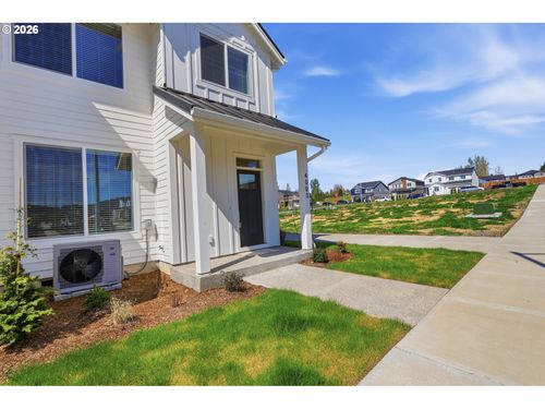 4003 Sw Royal Ave, Gresham, OR, 97080-7975 | Card Image