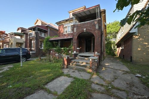 15836 Normandy St, Detroit, MI, 48238-1411 | Card Image