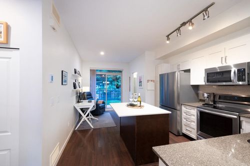 33-55 Hawthorn Dr, Port Moody, BC, V3H0B3 | Card Image