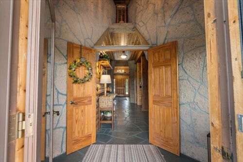 3581 County Line Rd, Sturgeon Lake, MN, 55783-9300 | Card Image