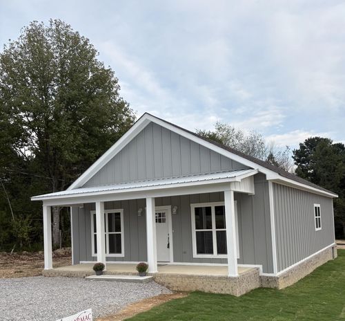 461 Cox Rd, Phil Campbell, AL, 35581-5732 | Card Image