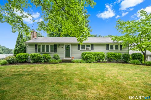 24 Kennedy Dr, Enfield, CT, 06082-5338 | Card Image