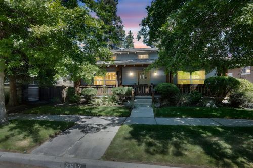 2612 Nw Lemhi Pass Dr, Bend, OR, 97703-5528 | Card Image