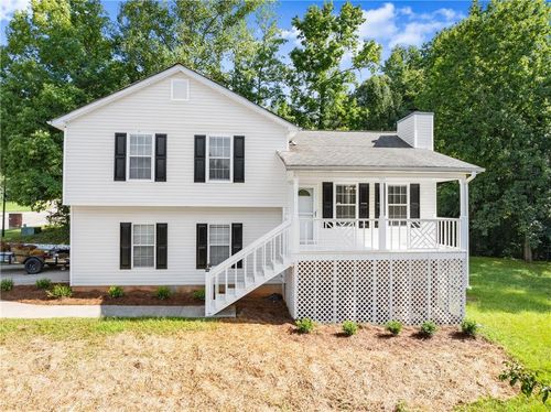3966 Rock Haven Dr, Flowery Branch, GA, 30542-6508 | Card Image