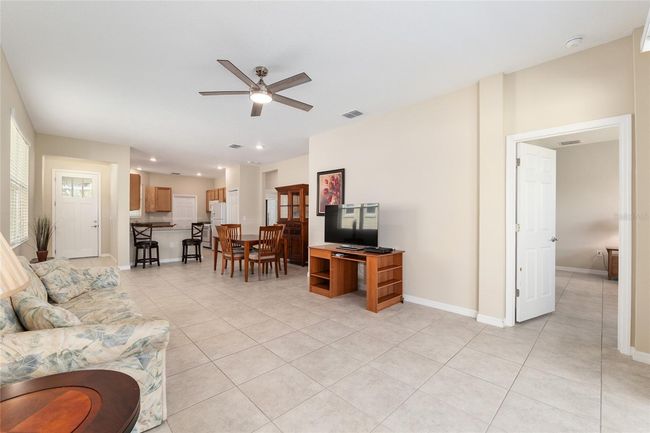 9820 Sw 99 Th Loop, House other with 2 bedrooms, 2 bathrooms and null parking in Ocala FL | Image 12