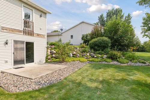 322 Sunfish Ct, Winsted, MN, 55395-1059 | Card Image