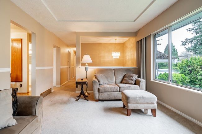 7285 140 Street, House other with 5 bedrooms, 2 bathrooms and 6 parking in Surrey BC | Image 8