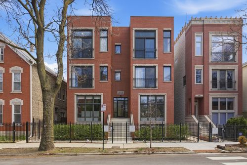 unit-1s-1101 N Wood St, Chicago, IL, 60622-6577 | Card Image