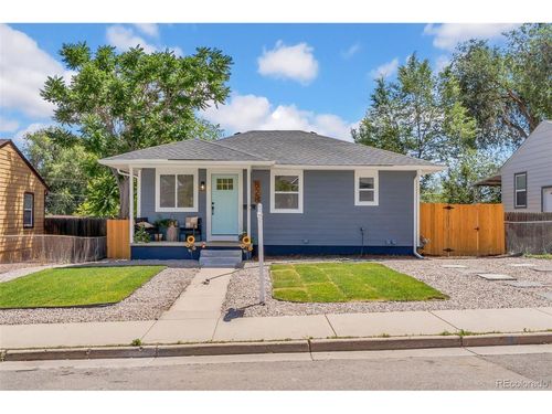 828 Irving St, Denver, CO, 80204-3142 | Card Image