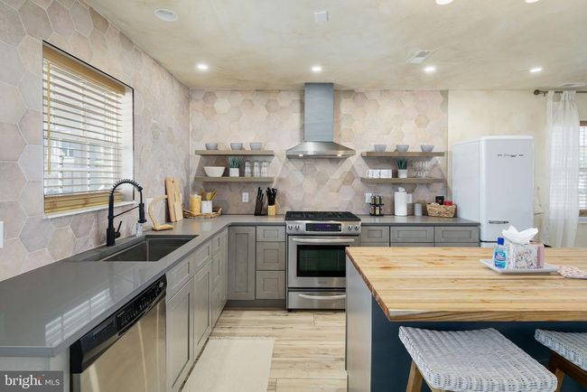 26 N New Hampshire Ave, House other with 3 bedrooms, 3 bathrooms and null parking in ATLANTIC CITY NJ | Image 4