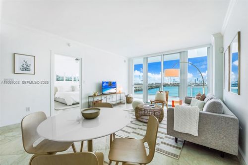 812-540 West Ave, Miami Beach, FL, 33139-6780 | Card Image