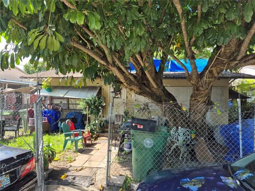 353 Ne 58th St, Miami, FL, 33137 | Card Image