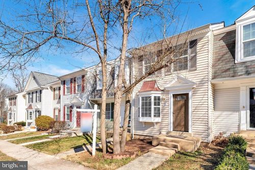 15 Asbury Way, STERLING, VA, 20165-5785 | Card Image