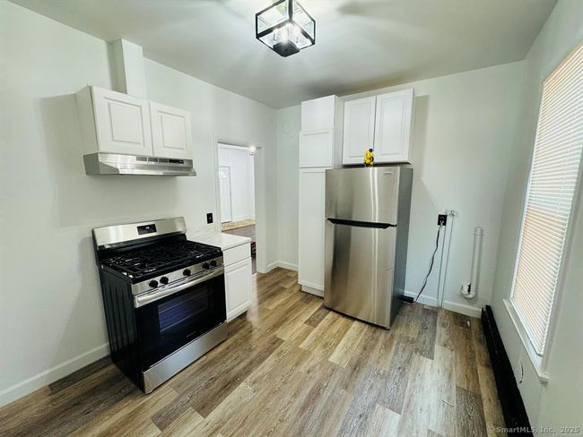 7 Rockwood Ave, Home with 3 bedrooms, 1 bathrooms and null parking in Ansonia CT | Image 16