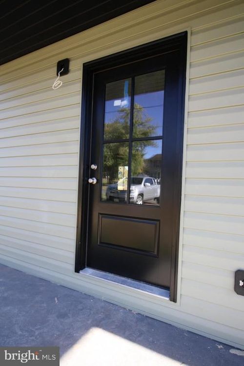 511 Fifth St, LURAY, VA, 22835-1425 | Card Image