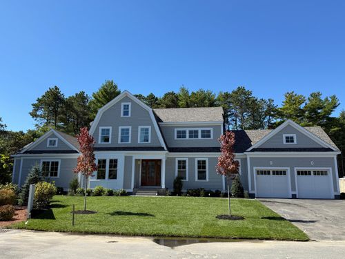 6 Willow Cir, Mashpee, MA, 02649-3040 | Card Image