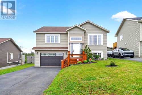 16 Starlight Dr, Paradise, NL, A1L0Y6 | Card Image