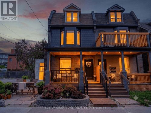 560 Indian Grove, Toronto (Junction Area), ON, M6P2J4 | Card Image
