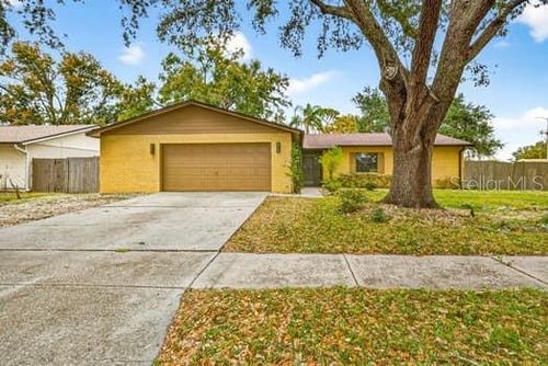 4601 Huntsman Ct, TAMPA, FL, 33624-1664 | Card Image