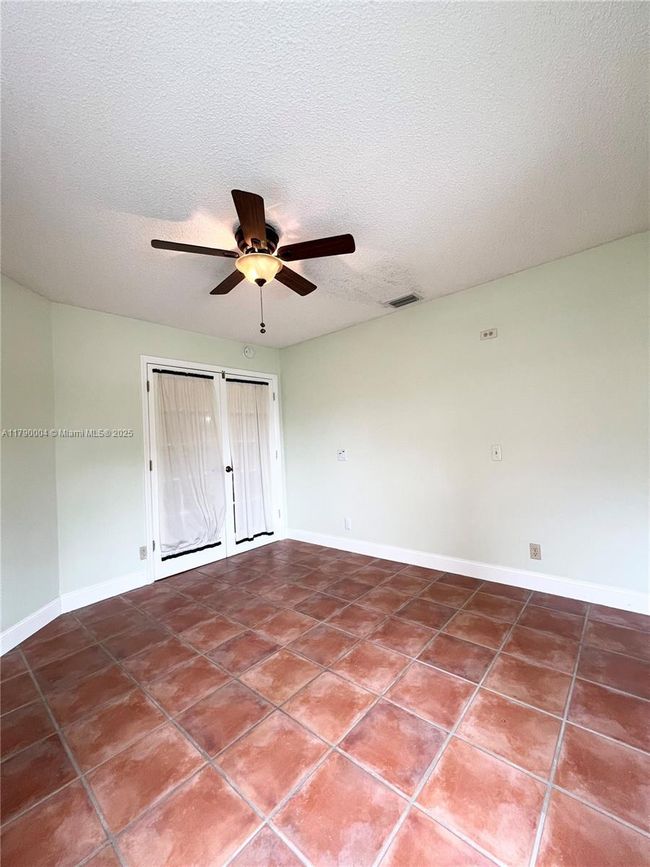 9271 Arborwood Cir, House other with 2 bedrooms, 2 bathrooms and null parking in Davie FL | Image 10