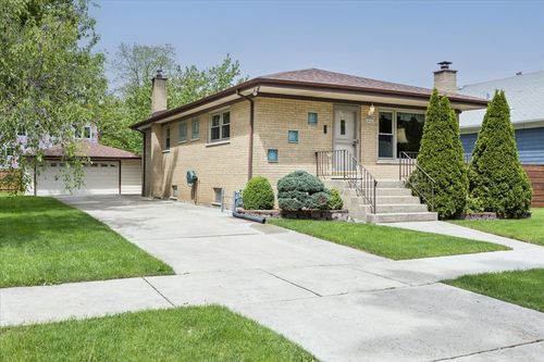4116 Raymond Ave, Brookfield, IL, 60513-1822 | Card Image