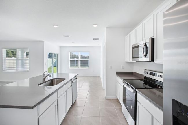 10762 Quail Grove Way, House other with 3 bedrooms, 2 bathrooms and null parking in SAN ANTONIO FL | Image 16