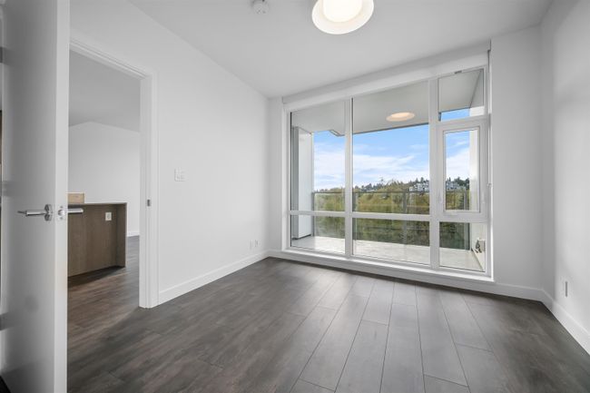 1008 - 1500 Fern Street, Condo with 1 bedrooms, 1 bathrooms and 1 parking in North Vancouver BC | Image 7